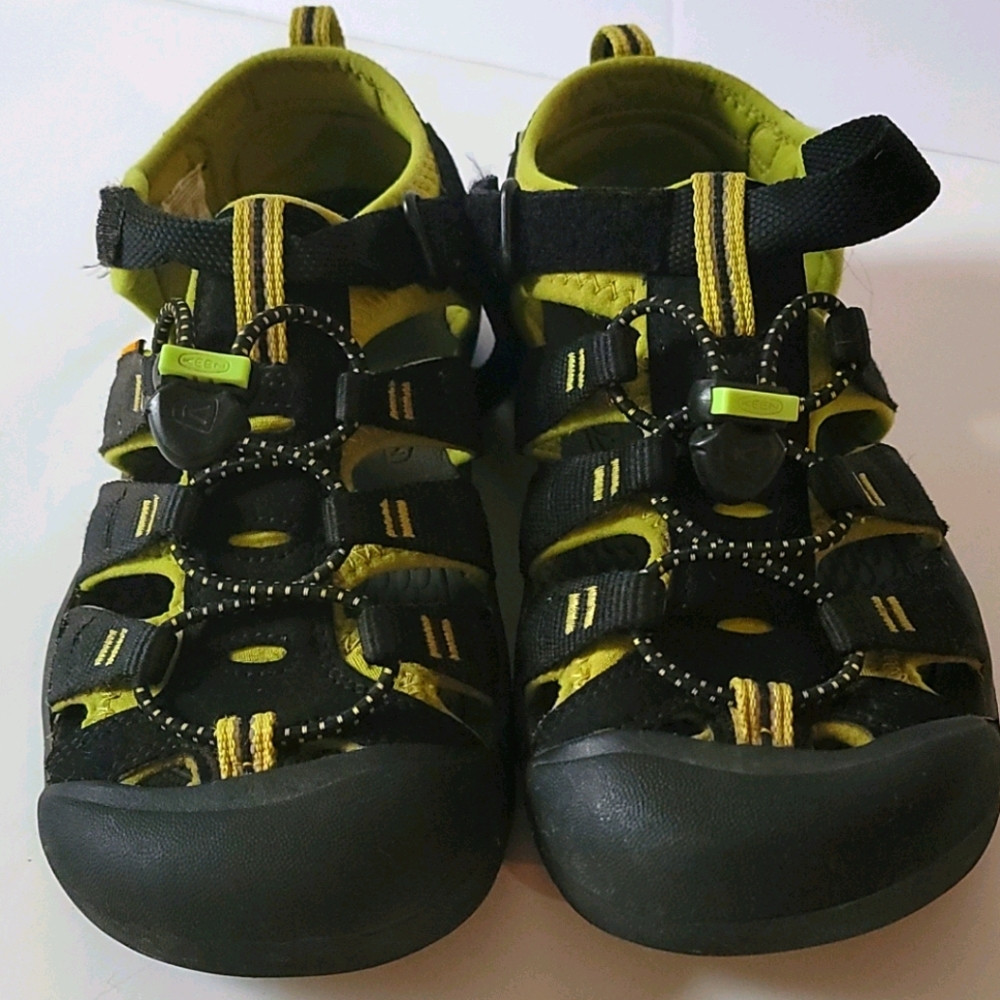 Keen water/outdoor shoes